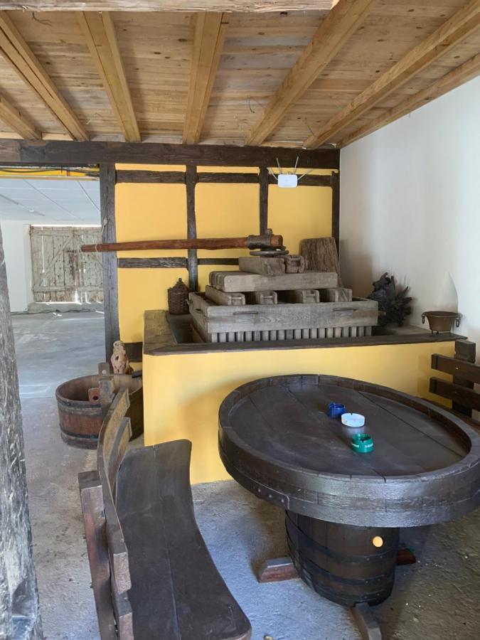 Maison A Colombage De 1602 Wintzenheim Eksteriør billede